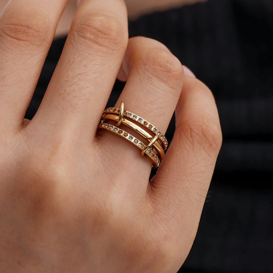 Layers ring