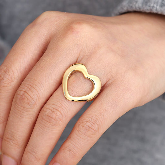 Open heart ring